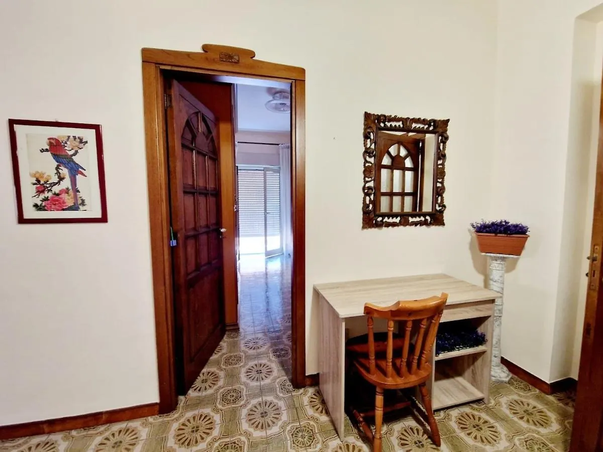 Gigi'S House Lejlighed Milazzo